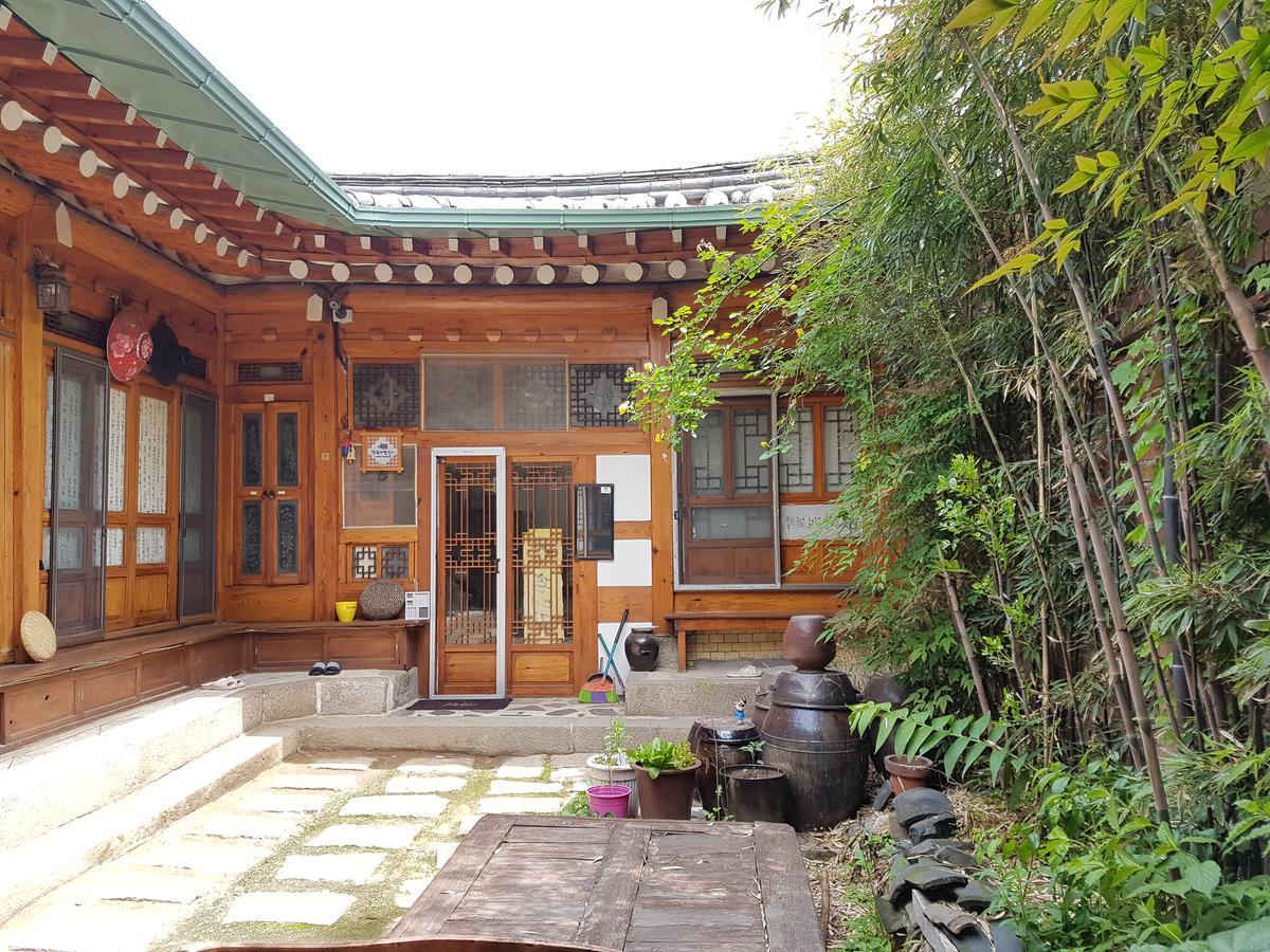 Gongsimga Hanok Guesthouse Seúl Exterior foto